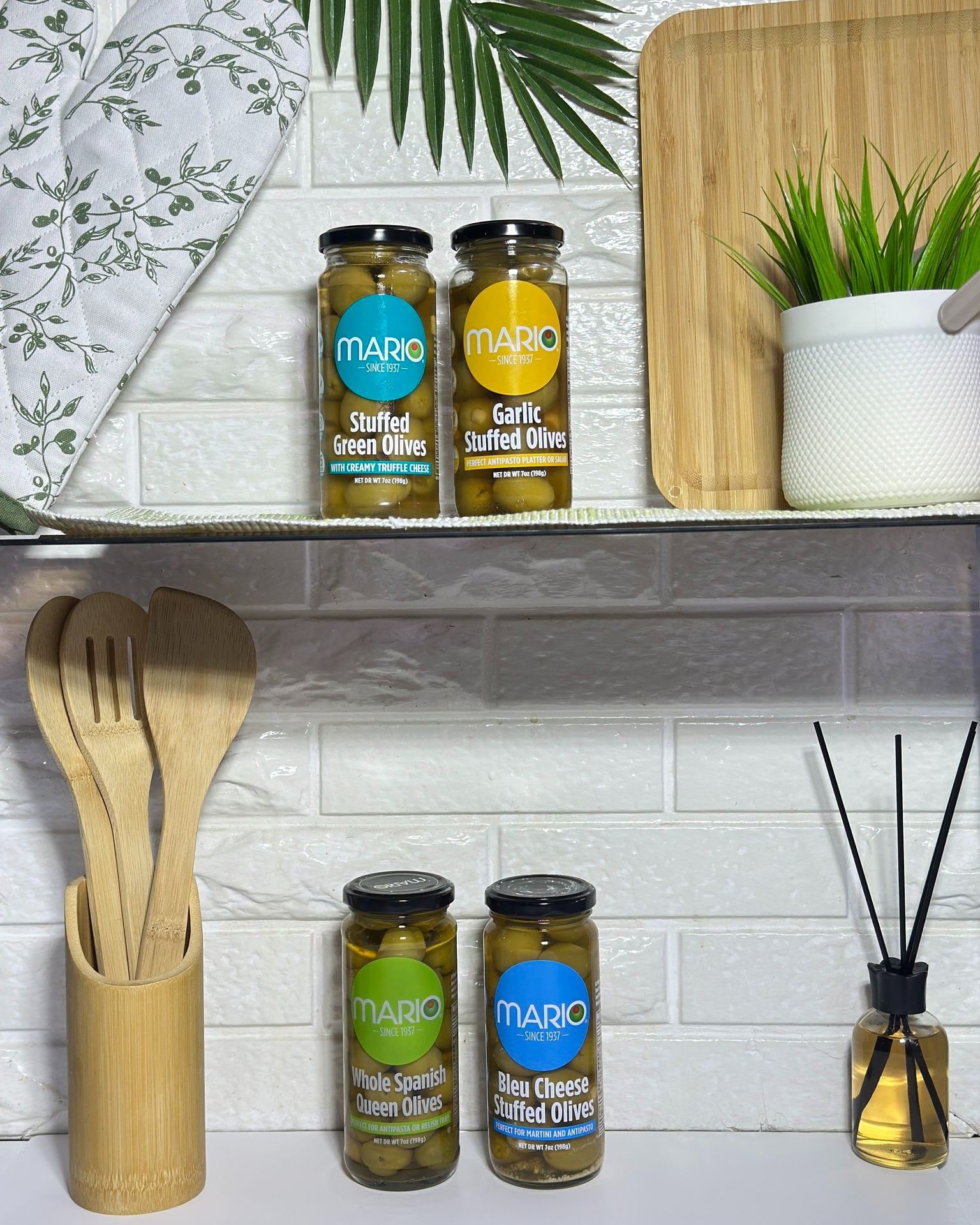 A shelf that speaks flavor 🫒💛Whether you love the rich bite of bleu cheese, the smooth taste of truffle, or the zing of garlic, Mario stuffed olives give you a flavor for every mood😍Which one are you opening first?#MarioFoods #Authentic #garlic #Yummy #Olives #Delicious #TeamUSA