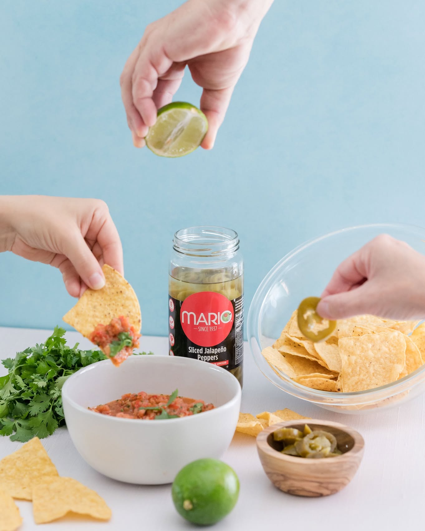 Crunchy chips, cozy vibes, and a little kick to match the fall chill🍂
Spice up your season with Mario Sliced Jalapeño Peppers ✨Here’s to an exciting new month full of flavor!😍#mariofoods #jalapeño #fall #yummm #delicious