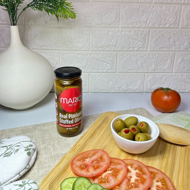 Simple moments, bold flavor 🫒✨
Sometimes all it takes is one perfect bite to elevate the whole day😍Especially with Mario olives bringing that signature taste!#Mariofoods #Pimiento #Olives #Salads #Authentic