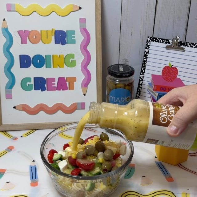 Back to school means back to easy lunches! 🚌
Add Mario Olives to a colorful pasta salad for a simple, flavorful lunch that’s ready for busy school days😍#Mariofoods #Backtoschool #Pastasalad #instagram #trending
