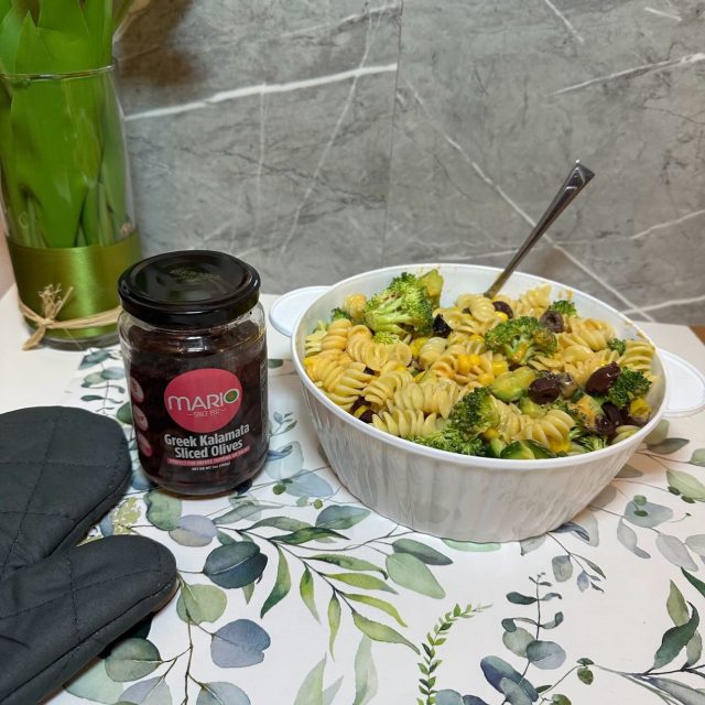 October is Pasta Month! 🍝
This colorful pasta salad brings together fresh veggies and Mario Greek Kalamata Sliced Olives for a flavorful combination😍What’s your favorite way to enjoy pasta, hot, baked or
as a pasta salad?#Mariofoods #pasta #pastasalad #weekend #delicious