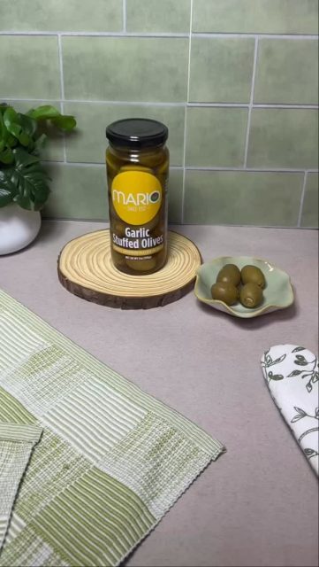 Simple setup. Bold flavor. Mario does the rest🫒
Mario Garlic Stuffed Olives, always the star💛#mariofoods #ig #garlic #trending #olives